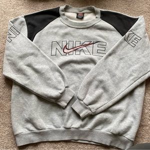 Vintage nike crewneck sweatshirt!